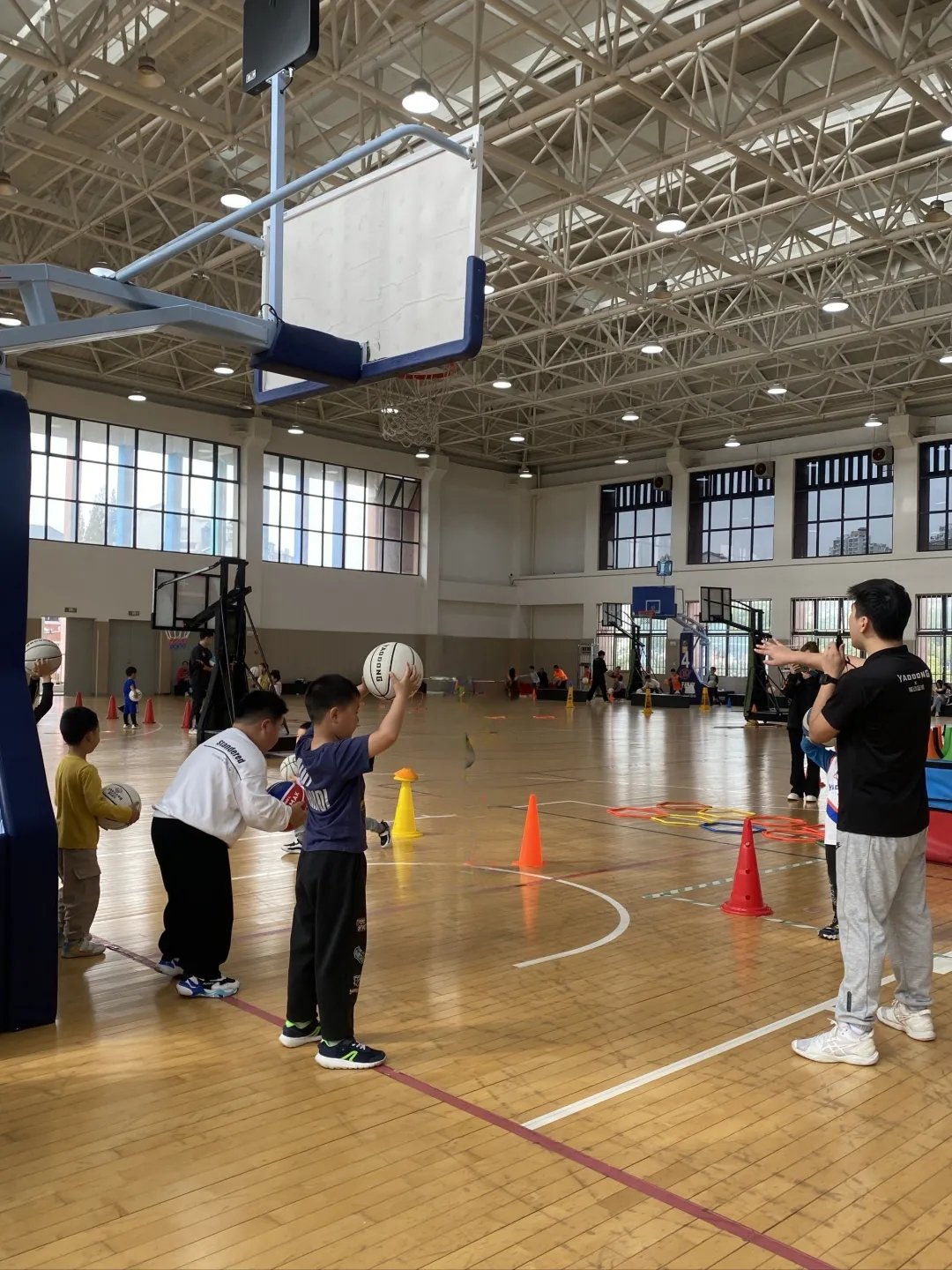 关于亚洲篮球传统赛事启幕，球队备战冲刺全球状元杯的信息