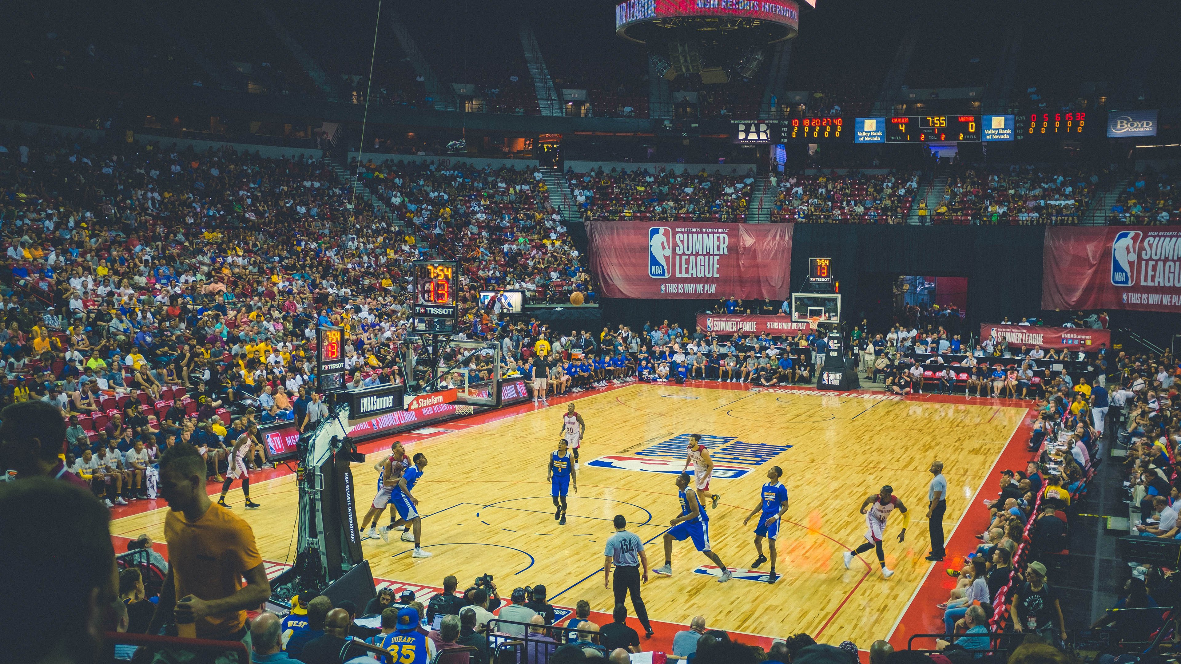 内马尔复出首秀出彩,利物浦主场绝杀休斯顿火箭,豪取35连胜的简单介绍