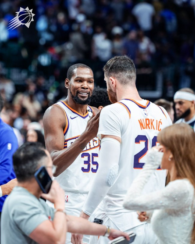 包含赛前速览:大奖赛决赛多特蒙德对阵明尼苏达森林狼,三大看点值得期待的词条 包含赛前速览:大奖赛决赛多特蒙德对阵明尼苏达森林狼,三大看点值得期待的词条